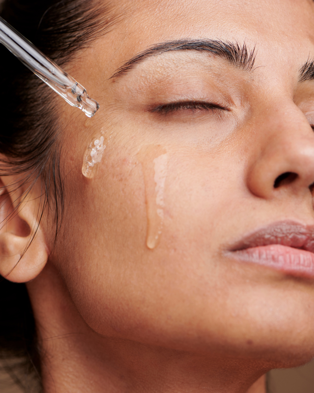Vitamin C for Skin: Benefits for Brightness and Radiance